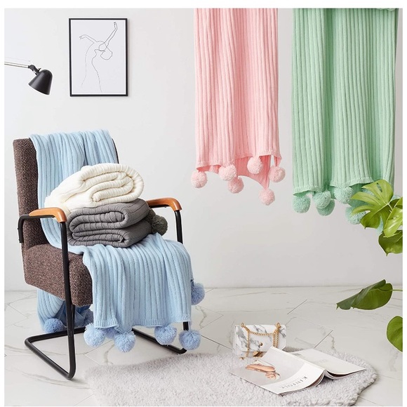 Vibrant Pink Pompom Fringe Chic Cozy Bedroom/Dorm Soft Throw Blanket/Cover - Picture 7 of 12